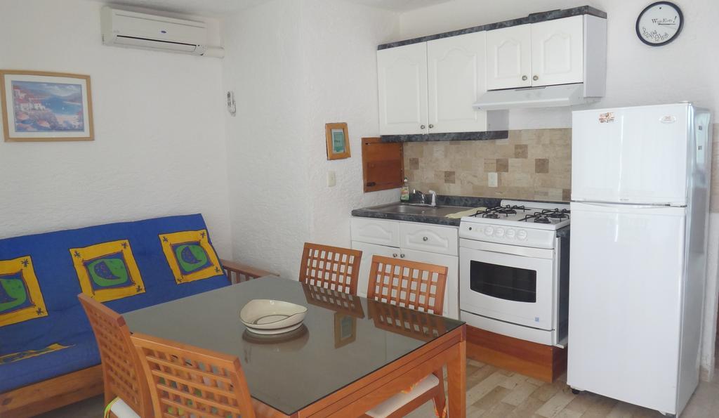 Cancun Beach Aparthotel Brisas Номер фото